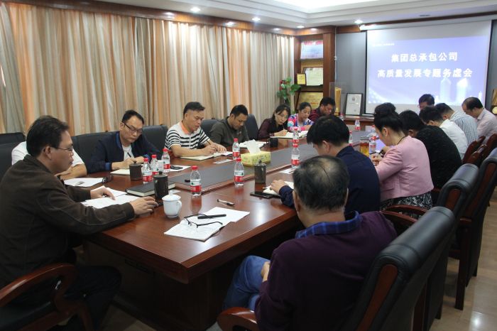 12.13聚会现场。。冯学萍 摄.jpg