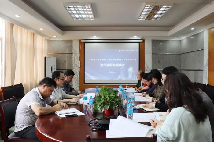 6.1聚会现场。。。。。谭倩文 摄_700x466.jpg