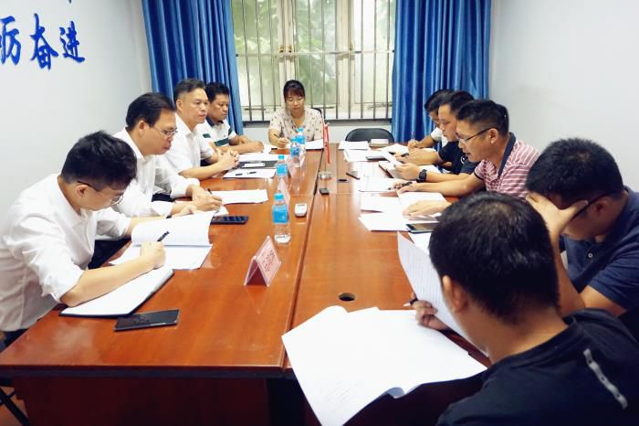 5聚会现场。。谢微旋 摄700.JPG