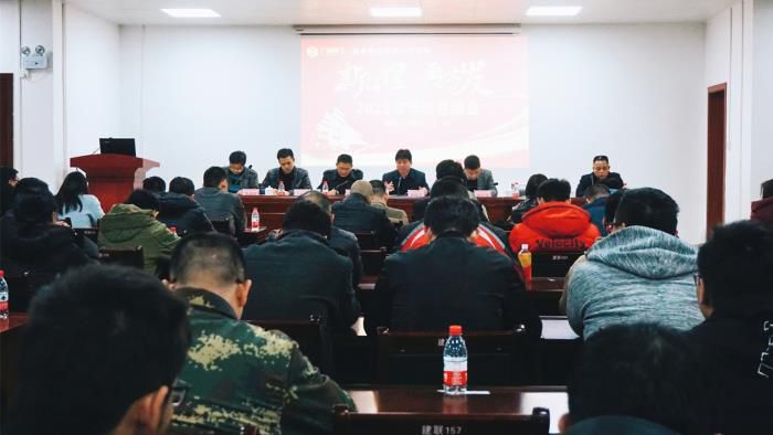 7.1聚会现场。。。谢微旋 摄700.jpg