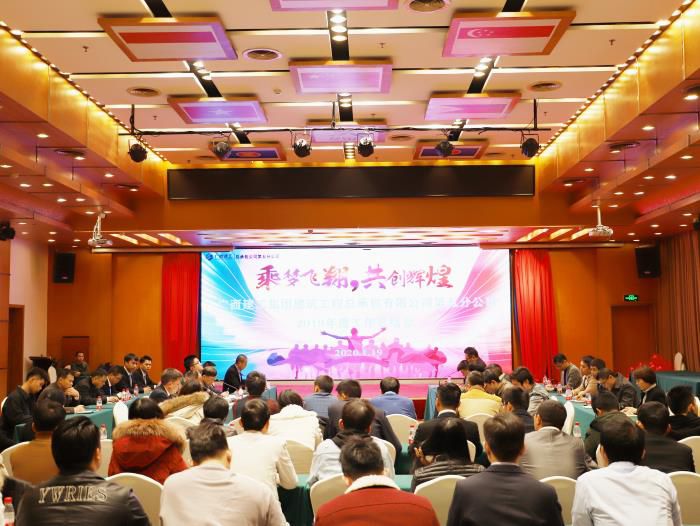 10.3聚会现场。。。。杨钰 摄 (2)700.JPG