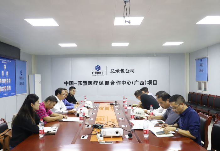 聚会现场。。 刘萌萌摄.jpg