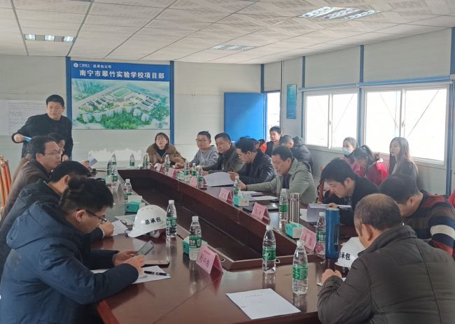 聚会现场。。张润芳 摄.jpg