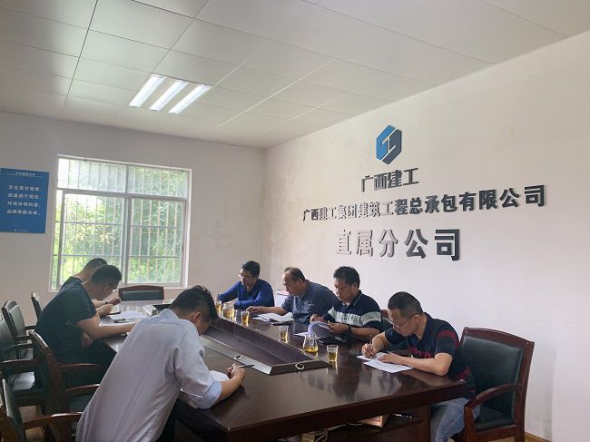 聚会现场。；；；；；；畦￡ 摄（修图）.jpg