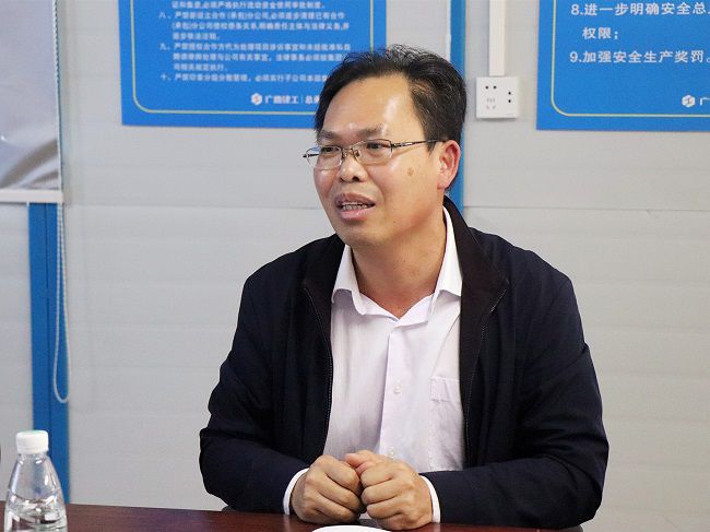 陈祖训揭晓讲话。。。。。。（修图）周煜川摄.jpg