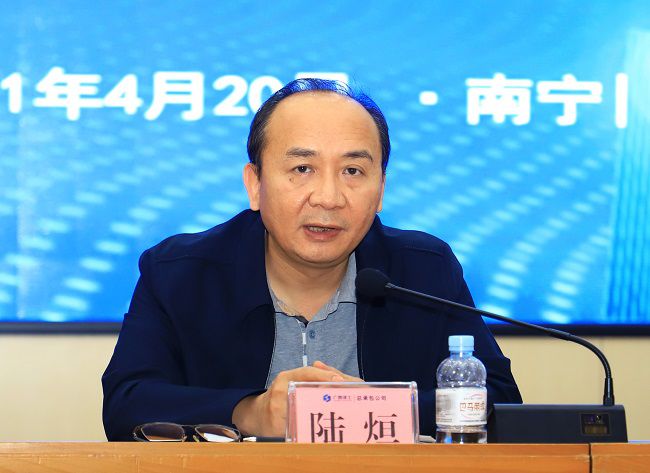 陆烜讲话。。。李立云 摄（修图）.jpg