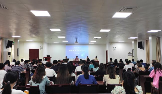 聚会现场。。。。郑诗宝 摄000.jpg