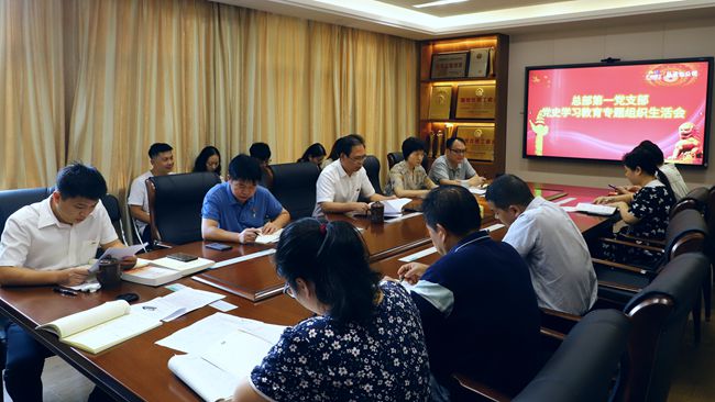 聚会现场_谭龙摄（修图.jpg