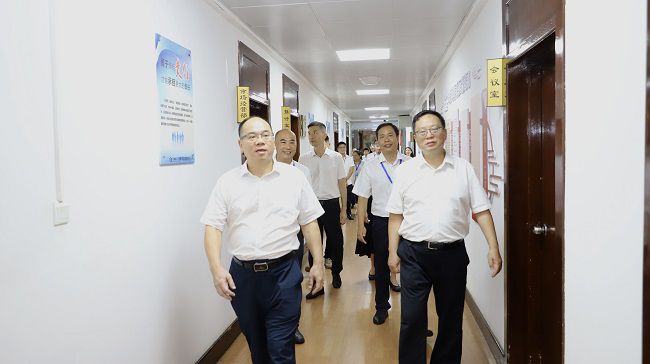 1782290164135481.jpg 旅行办公场合(修图版).jpg